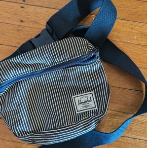 Herschel Fanny Pack